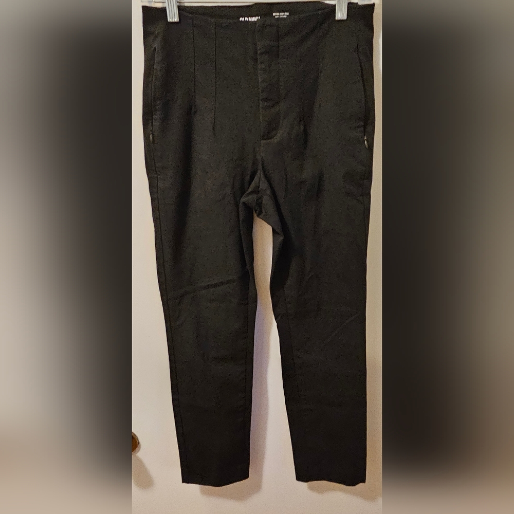 Old Navy Extra High Rise Polished Pixie Skinny Pants Secret Smooth Pocket Size 6